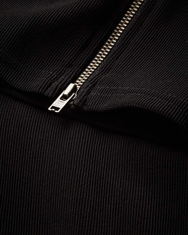 Byxa Polly svart från Masai