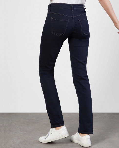 Dream Regular mörk denim från Mac 2