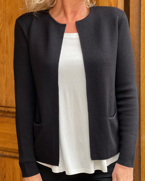 Kofta Sense Svart från Sibinlinnebjerg 2