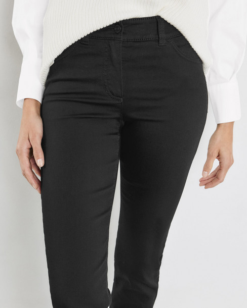 Jeans Best4me svarta från Gerry Weber. 2