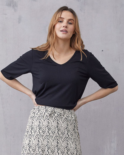 Topp Louis svart från Isay 2