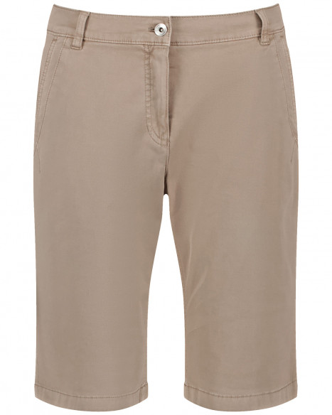 Shorts kakigrön från Gerry Weber
