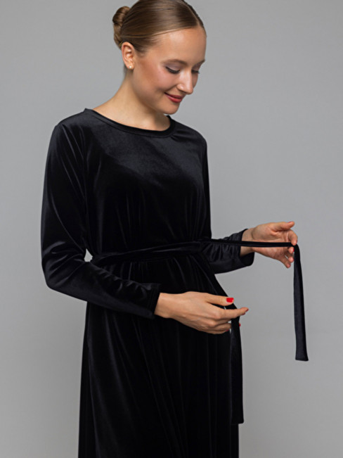 Klänning Flow svart sammet från Camilla Thulin 2