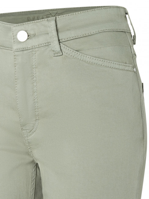 Dream Chic 7/8 ljus kakigrön från Mac 2