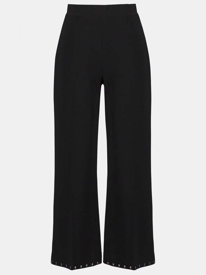 Finbyxa flare 7/8 svart nitar nederkant