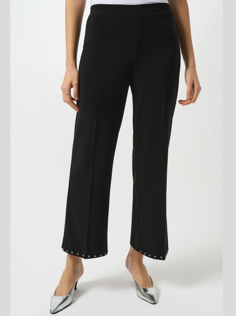 Finbyxa flare 7/8 svart nitar nederkant