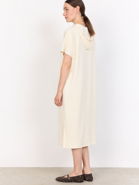 Trikåklänning Banu cremevit från SoyaConcept 2