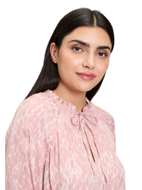 Blus ljusrosa från Betty Barclay