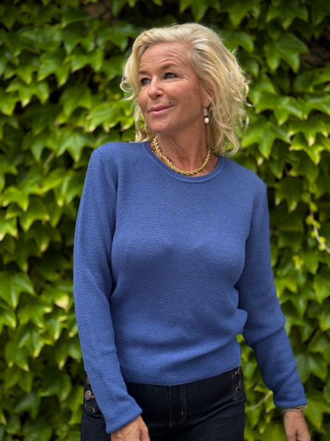 Tröja Livia mellanblå från Sibinlinnebjerg