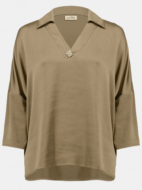 Satinblus dekorativ knapp taupe från Joseph Ribkoff