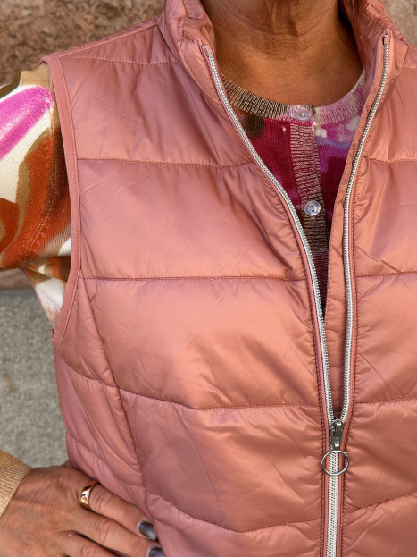 Täckväst puderrosa från Betty Barclay