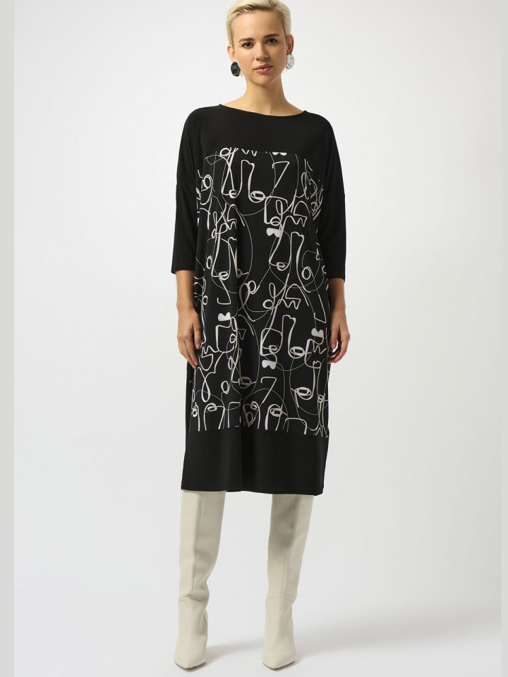 Trikåklänning svart med illustration från Joseph Ribkoff