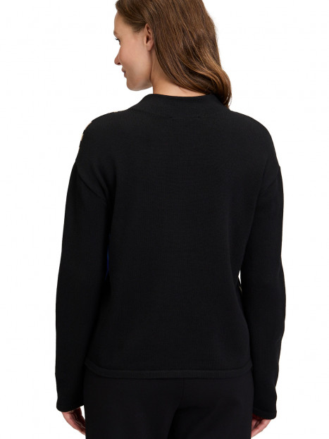 Stickad bomullströja blå/creme/svart leo från Betty Barclay