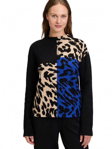 Stickad bomullströja blå/creme/svart leo från Betty Barclay