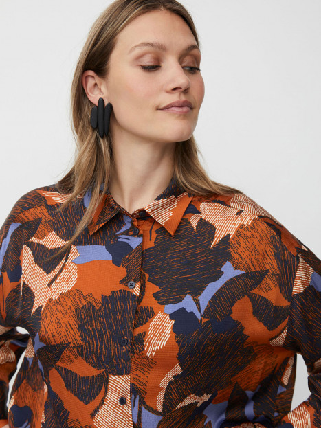 Satinblus Ifo rost från Masai