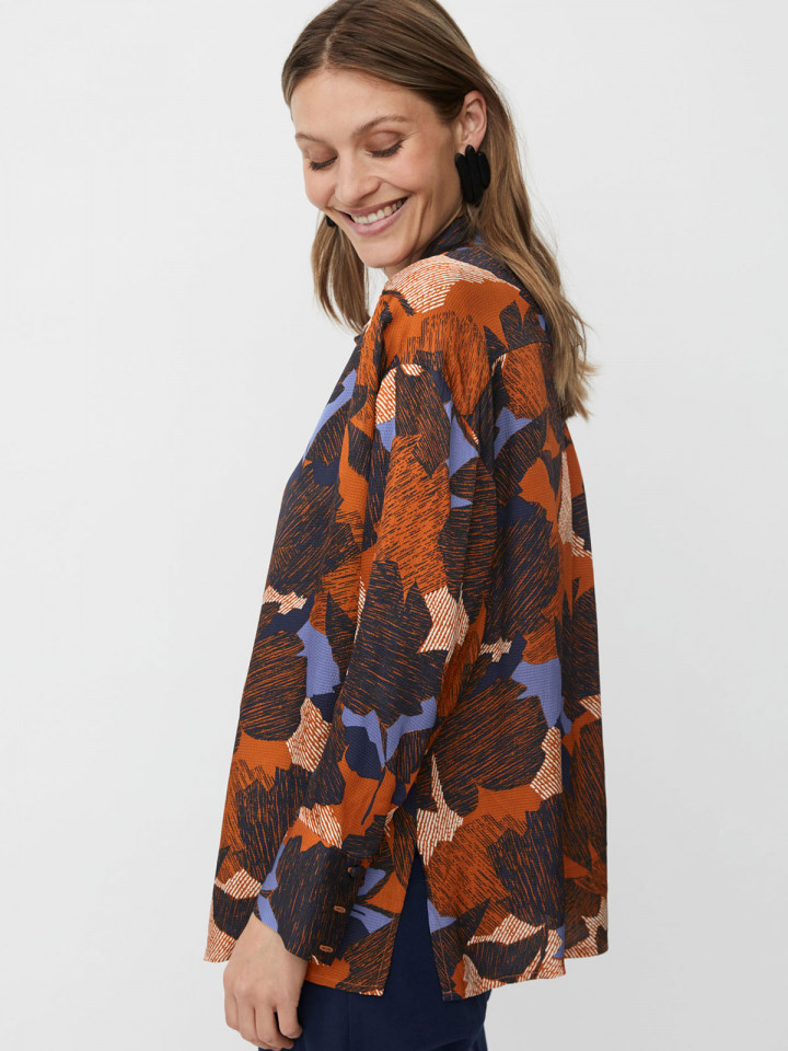 Satinblus Ifo rost från Masai