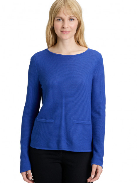 Avigstickad tröja kornblå från Betty Barclay