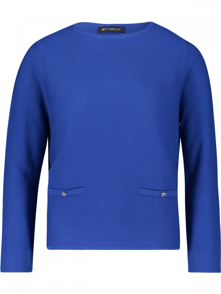 Avigstickad tröja kornblå från Betty...