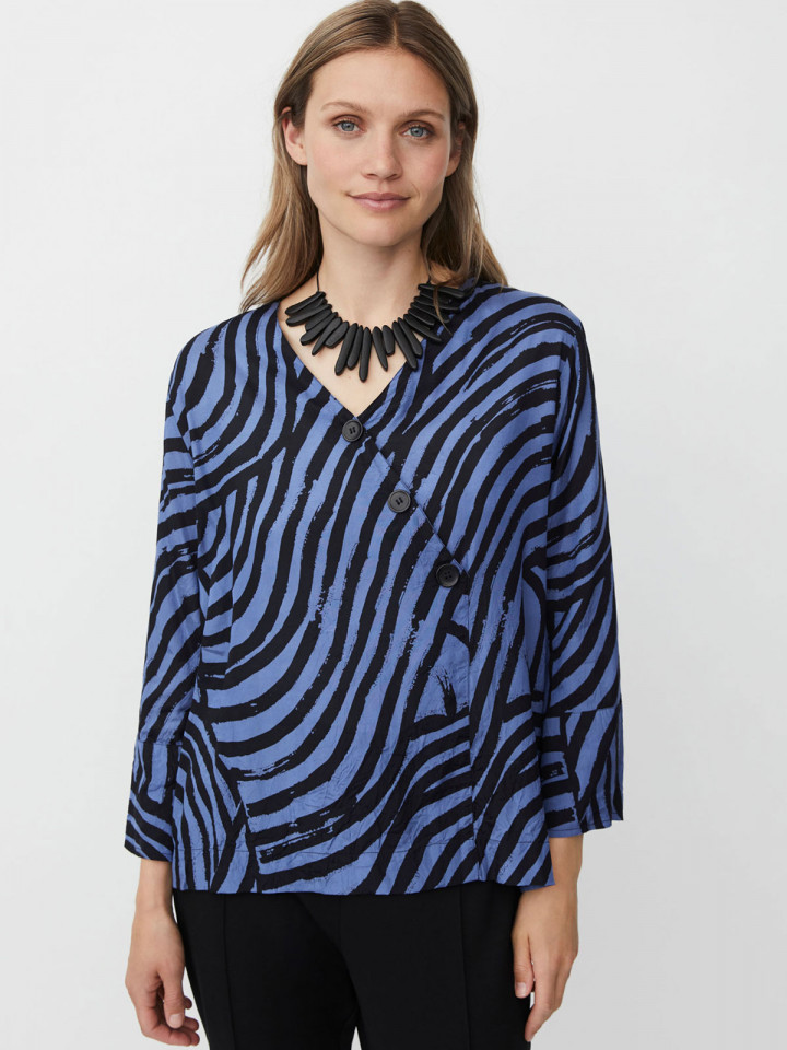 Blus Dubine blå från Masai