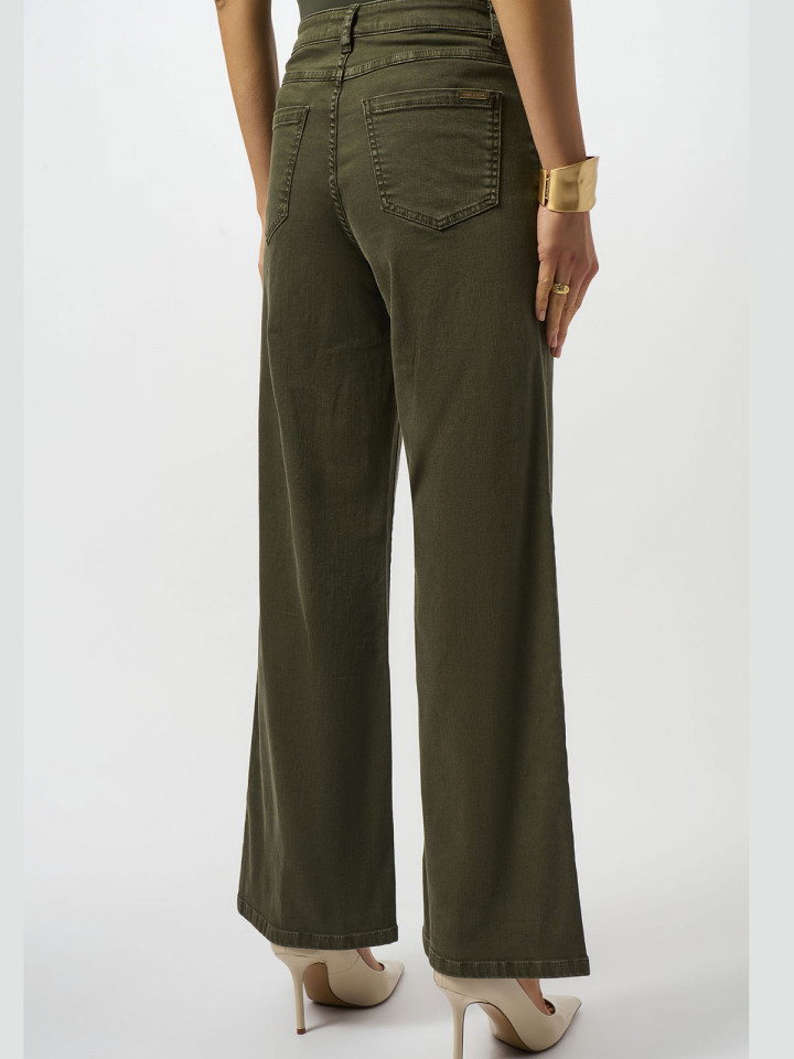 Vida jeans olivgrön från Joseph Ribkoff