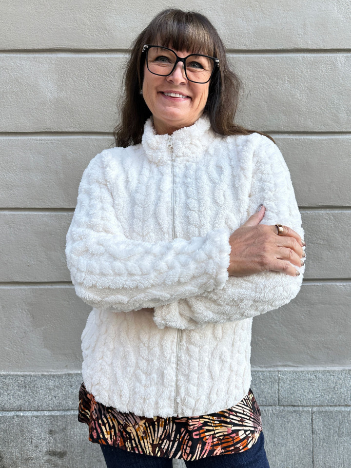 Supermjuk teddytröja gräddvit från MXO