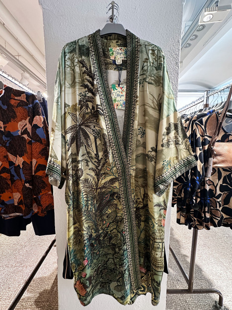 Kimono Petropolis grön från Escape