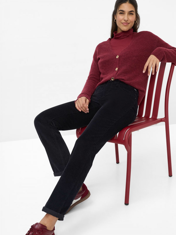 Manchesterbyxa Carola Svart från Brax