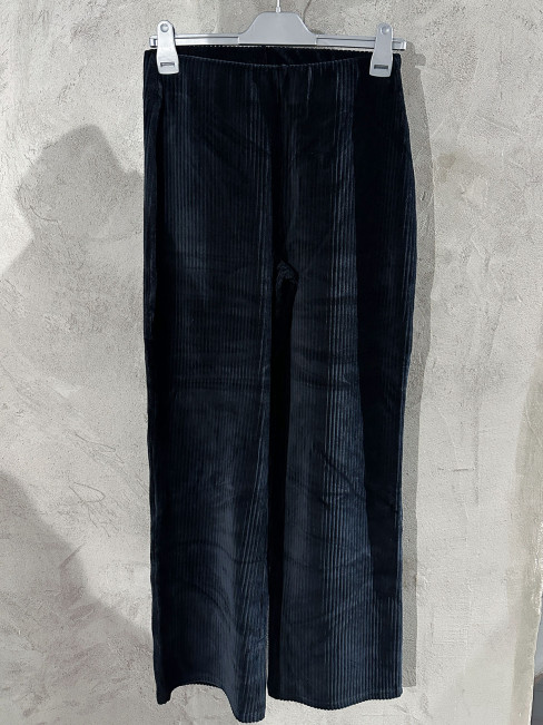 Manchesterbyxa svart från M.X.O