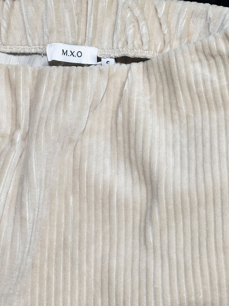 Manchesterbyxa creme från M.X.O