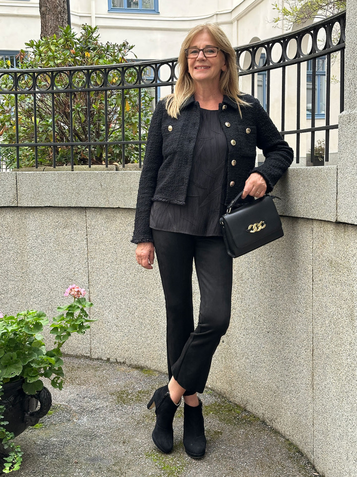 Byxa "mocka" svart från Joseph Ribkoff