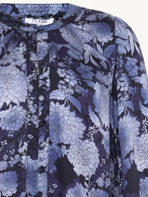 Viskosblus blå blom från Claire 2