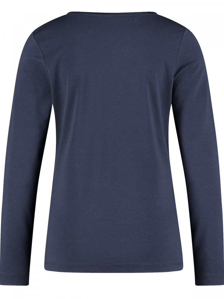 Topp med satinkant marin från Gerry...