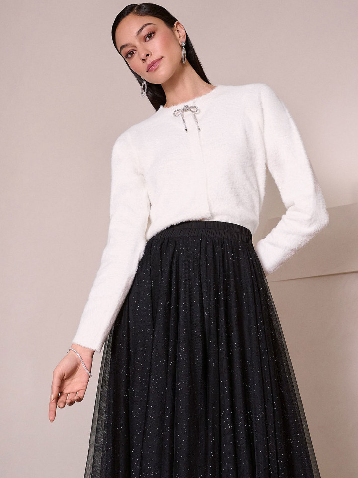 Ljuvlig tyllkjol med miniglitter...