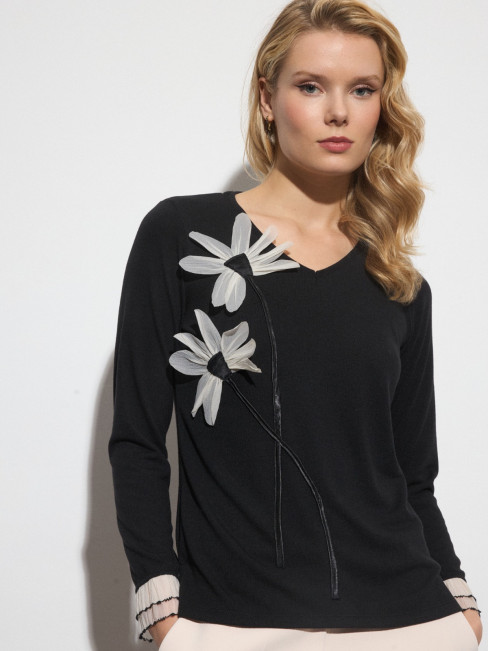 Topp Belaisca svart blomapplikation från Tinta Style