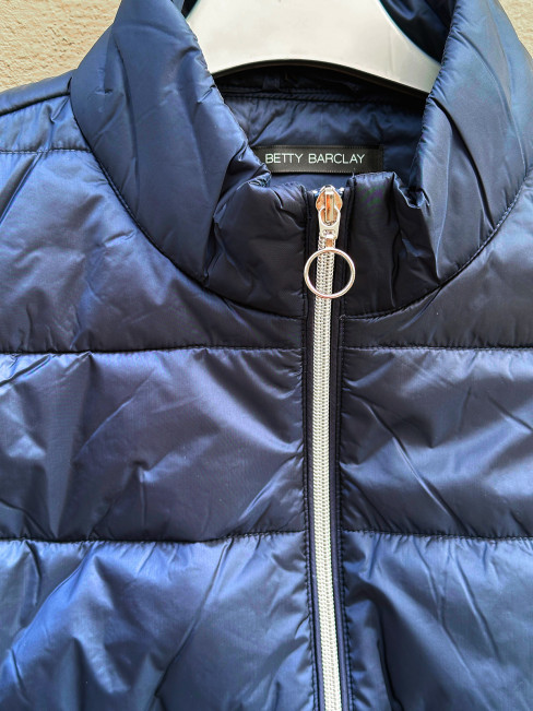 Täckväst marin från Betty Barclay 2