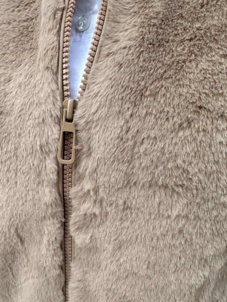 Väst Taupe från Rabe