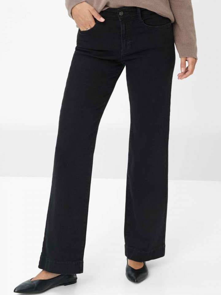 Jeans Maine svart denim från Brax