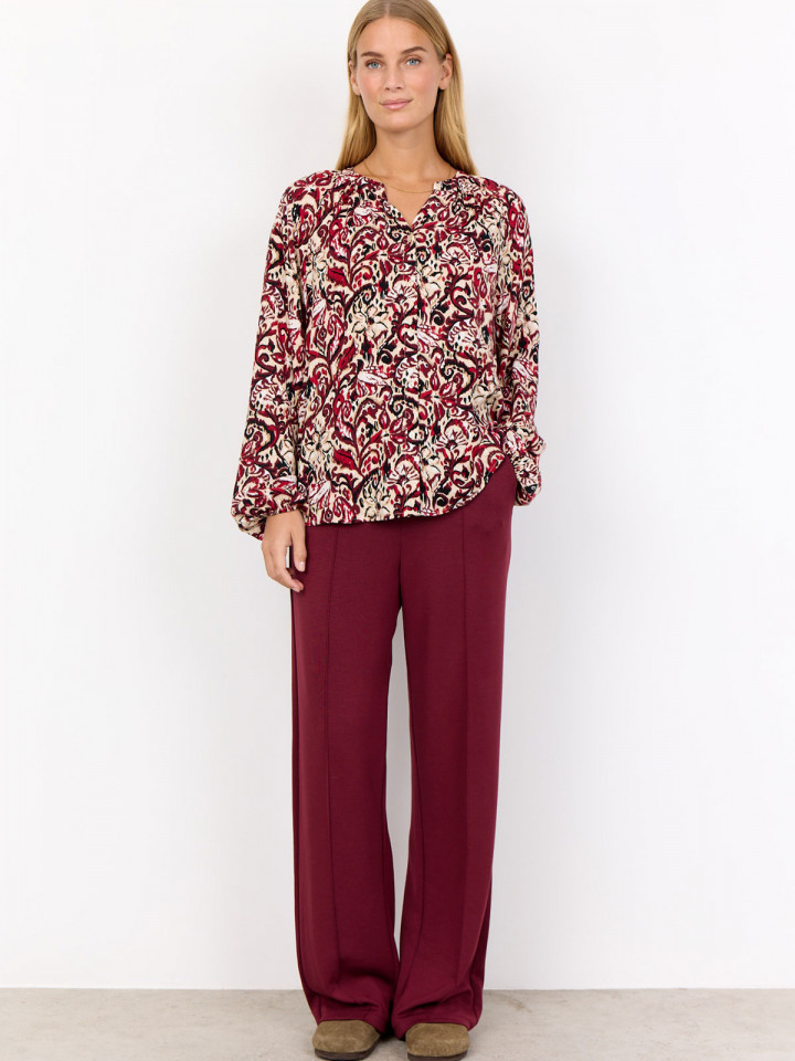 Viskosblus Vava röd från SoyaConcept