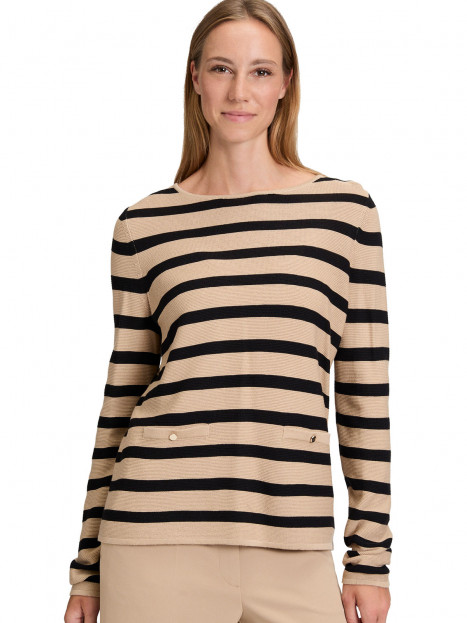 Avigstickad tröja randig från Betty Barclay