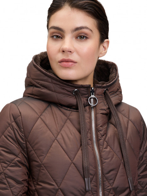 Vändbar täckkappa brun från Betty Barclay