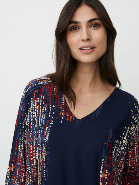 Blus Benika blå från Masai 2