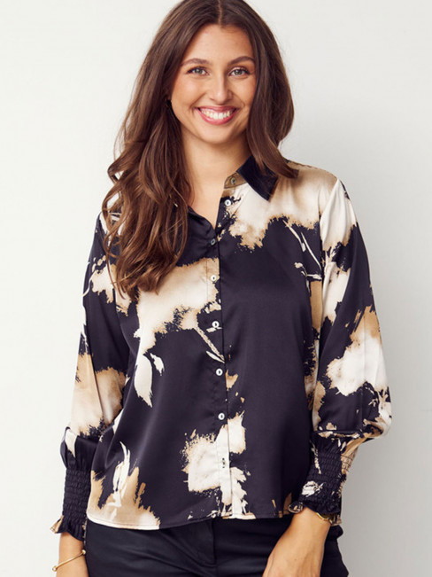 Satinblus Melba svart crememönster från Isay