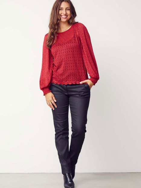 Spetsblus Katty Lace röd från Isay