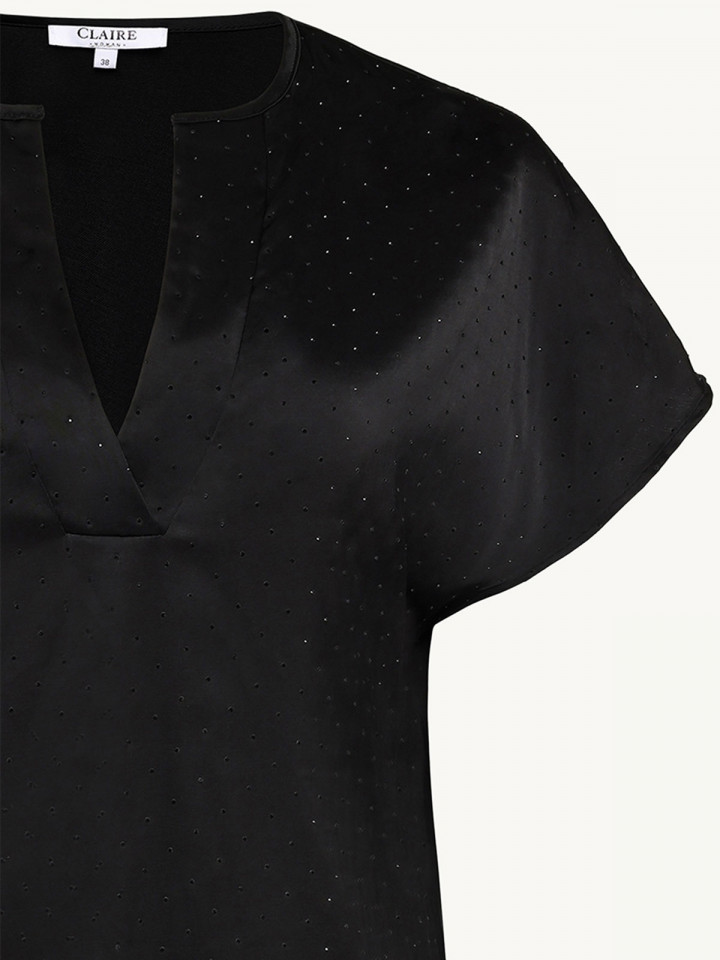 Satinblus med svarta stenar från Claire