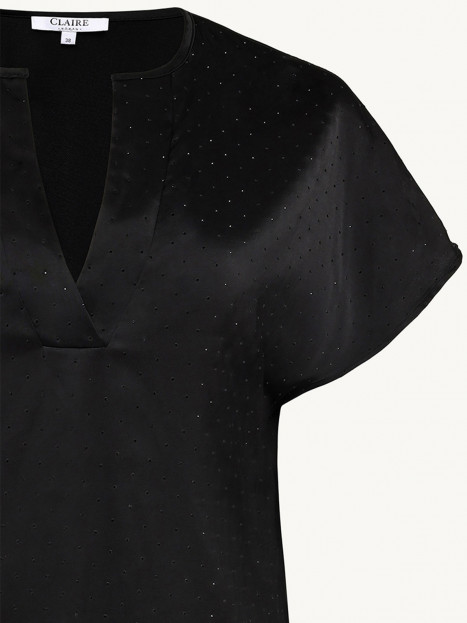 Satinblus med svarta stenar från Claire