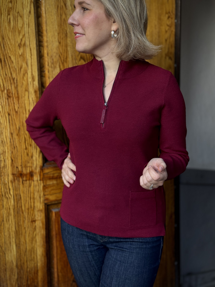 Finstickad tröja vinröd från Rabe