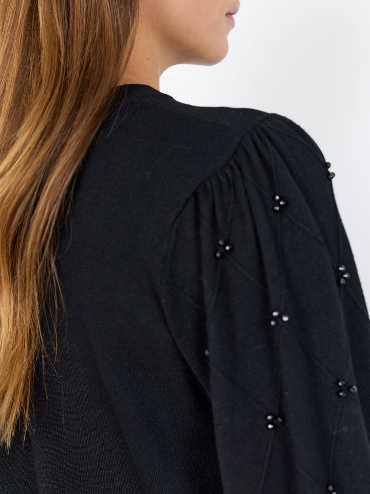 Finstickad tröja Dollie svarta pärlor...