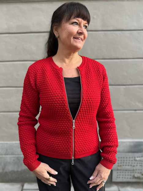 Kofta Ane röd från SibinLinnebjerg