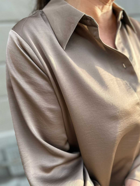 Satinblus taupe från Mingel 2