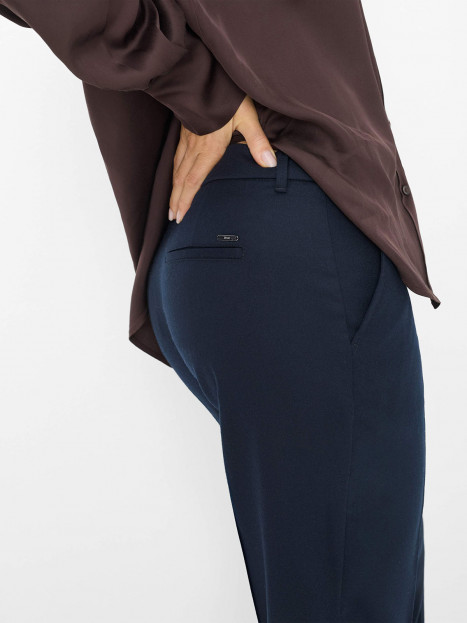 Ullbyxa Maron marin från Brax